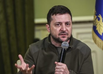 „მრჩება შთაბეჭდილება, რომ ზოგიერთი დასავლელი ლიდერი ამ ომს მანამ არ დაიჯერებს, ვიდრე ბომბი იმ კაფეში არ შეფრინდება, სადაც თავად ზის“ – ზელენსკი