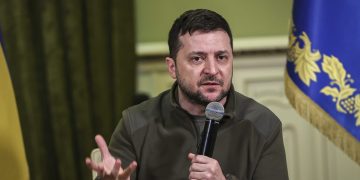 „მრჩება შთაბეჭდილება, რომ ზოგიერთი დასავლელი ლიდერი ამ ომს მანამ არ დაიჯერებს, ვიდრე ბომბი იმ კაფეში არ შეფრინდება, სადაც თავად ზის“ – ზელენსკი