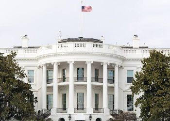 თეთრი სახლი უკრაინაში მაღალჩინოსნის გაგზავნის საკითხს განიხილავს