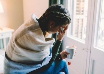 “18 წლის უკრაინელი გოგო სასტუმროში იმყოფება ფულის და საჭმლის გარეშე. თუ იქნება მსურველი, რომელიც დაეხმარება და შეიფარებს”