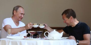 “სოფლის მეურნეობის პროდუქტების შესყიდვა შესაძლებელი იქნება როგორც რუბლში, ასევე “მეგობარი ქვეყნების” ეროვნულ ვალუტაში”- მედვედევი