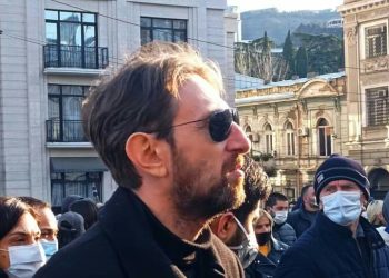 “ასევე აკეთებდნენ უკრაინაში რუსეთის შეჭრამდე და იგივეს თბილისის ქუჩებში ვხვდებით” – ზვიად ტომარაძე