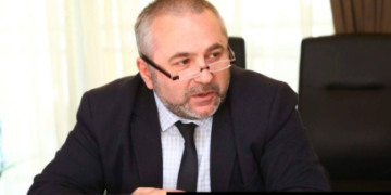 რის გაკეთებას შეეცდება დვორნიკოვი? – “ვისკაჩკები”, პარკეტზე გამოწრთობილი გენერლები, სერდიუკოვი და რუსული თავდაცვის რეფორმა 2008 წლის ფიასკოს შემდეგ – გიორგი თავდგირიძე