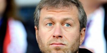 “ვინ ასესხებს მილიარდერ აბრამოვიჩს  “ თავის გასატანად “ 1 მილიონ დოლარს?“