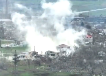 მარიუპოლში ,,აზოვსტალი” იბომბება – თავშესაფარში მყოფი ადამიანები დახმარებას ითხოვენ