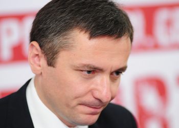 “როგორი უშიშარია, ვითარცა უხორცო როგორ თამამად გადაადგილება. ხან ლვოვშია და ხან ბუჩაში (სააკაშვილის ღრუბელ -ღრუბელ მალულად ფრენა გამახსენა)” – ბედუკაძე ზელენსკიზე