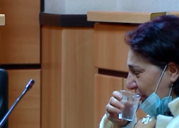 გორის მერიის სკანდალი – ბრალდებულმა ბუღალტერმა დანაშაული აღიარა, ის თანხას აზარტული თამაშების ანგარიშზე რიცხავდა