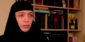 “ამ ყველაფრის ფონზე ჩვენი ეკლესიის პოზიცია, არაერთგვაროვანია..ფარისევლობაა, ციტირებდე წმინდა წერილიდან და …” – დედა სიდონია