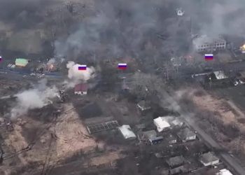 უკრაინელებმა რუსების კოლონას მხოლოდ ერთი ტანკით შეუტიეს და ჯავშანტექნიკა გაუნადგურეს