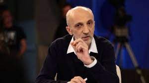“თუ ხელისუფლება დუმს, რატომ არ ითხოვს პირველ ორ კითხვაზე პასუხებს ოპოზიცია?” – ხუხაშვილი