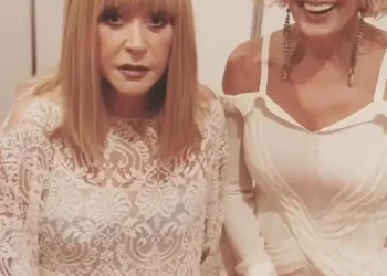 “ჭკუაზე არ ხართ, მარგარიტა? ვერბალური  დიარეა გაქვთ” –  ლაიმა ვაიკულე გალკინს და პუგაჩოვას გამოესარჩლა