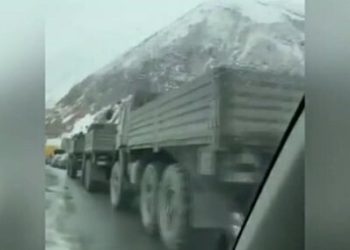 (ვიდეო) – სამხედრო დანიშნულების მანქანები ლარსის საბაჟოზე, სატრანზიტო ნომრების გარეშე – მედია