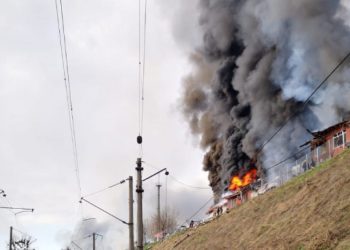 ქალაქ ლვოვს ოთხი რაკეტა დაეცა, არიან დაღუპულები