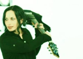 “ბანძი პოპულისტი პაპსას დედაც მოვ@@ან მუსიკაშიც და პოლიტიკაშიც” – დარსმელიძე