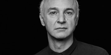 “ეს ისტორიული დანაშაული მხოლოდ ვინმე ღარიბაშვილზე თუ კობახიძეზე კი არ ვრცელდება!აქ „ქოცი არასდროს ვყოფილვარ“ და „ხმა სხვას მივეცი“ არ გამოდგება”-პროფესორი გიორგი მაისურაძე