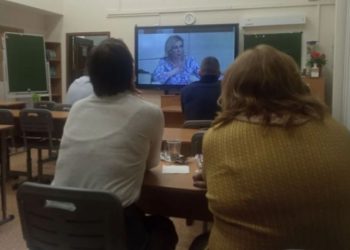 “სიმონიანი და ზახაროვა მასწავლებლებს ასწავლიან რა და როგორ ასწავლონ ბავშვებს გმირ პუტინზე…!”