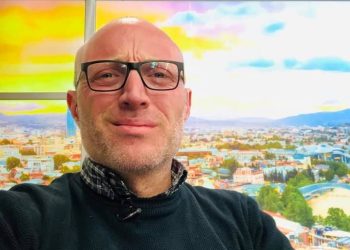 „თუ მტყუანი ვარ, თუ მე ამის მეტჯერ რამე დავწერო პოლიტიკაზე, ჩემ სამივე შვილს ვფიცავ!!!“ – ნიკა ქავთარაძე