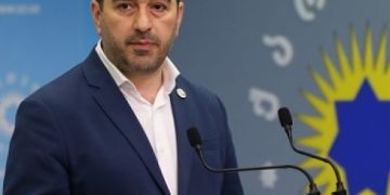 “მარტივად რომ ვთქვა, ეს ტყუილია” – პაპუაშვილი უკრაინის დაზვერვის მიერ გავრცელებულ ინფორმაციაზე