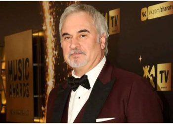 რუსეთში ვალერი მელაძის ქვეყნიდან გაძევებას და მისთვის ჯილდოების ჩამორთმევას ითხოვენ