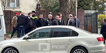 ბათუმის 58-ე საარჩევნო უბანთან, საპატრულო პოლიციამ „ნაციონალური მოძრაობის“ მომხრეებს გაფრთხილება მისცა