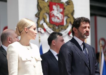 კახა კალაძე: 26 მაისი მართლაც მნიშვნელოვანი დღეა – დღე, რომელიც ჩვენმა წინაპრებმა სისხლით მოიპოვეს და მას გაფრთხილება სჭირდება