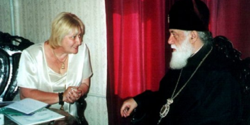 მე და უწმინდესი მეგობრები ვართ – ლელა კაკულია