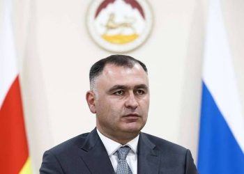 ალან გაგლოევმა ოკუპირებულ ცხინვალში ე.წ. რეფერენდუმის ჩატარების “განკარგულება” შეაჩერა