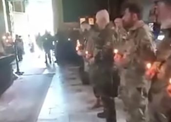 ვიდეო – როგორ ემშვიდობებიან უკრაინაში დაღუპულ ქართველ მებრძოლს