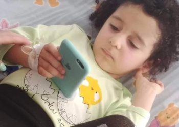 3 წლის დემეტრეს საზოგადოების დახმარება სჭირდება