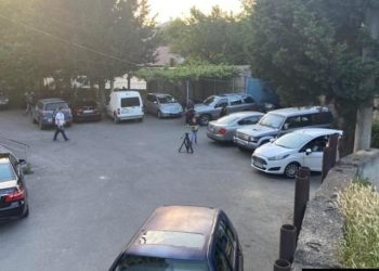 15 წლის მოსწავლის დაჭრა – როგორია მისი მდგომარეობა და რატომ დუმს 74–ე სკოლის დირექცია