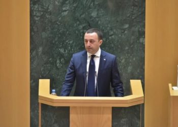 “საქართველომ უკრაინაში გაგზავნა 1000 ტონამდე ჰუმანიტარული ტვირთი, საქართველოში მცხოვრები 28 000-მდე უკრაინელს ვეხმარებით” – პრემიერი