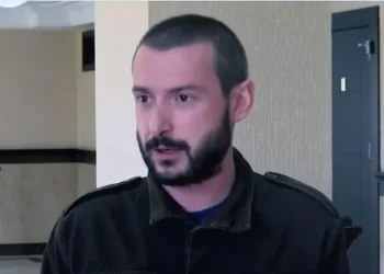 “რუსეთი ისეთი დასუსტებულია, რომ ქართული  არმია შეძლებს მის შეჩერებას…ეს შეშინებული რიტორიკა რა უბედურებაა” – გუკა რჩეულიშვილი