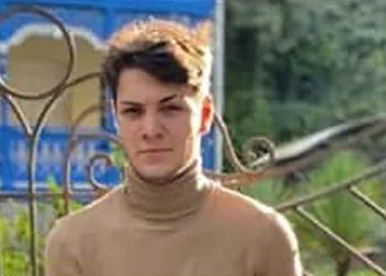 “საშინელება ტრიალებს, ლუკას დედაც ამავე სკოლის მასწავლებელია” – რა ვითარებაში მოხდა ავარია, რომელსაც 17 წლის ბიჭი ემსხვერპლა
