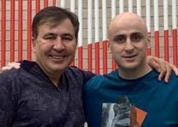 „მელია, რამოდენიმე წლის წინ ნაყიდი ჰყავს „ქართულ ოცნებას“, მამამისის კლინიკაც იმის შემდეგ უფრო და უფრო აყვავდა და მისი ბიზნესიც“ – სანდრო ბრეგაძე