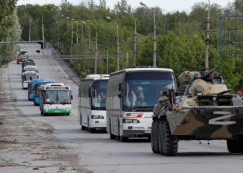 “აზოვსტალიდან” ევაკურიებული მებრძოლების ნაწილი ოლენივკაში, საპატიმროში მიიყვანეს – მედია