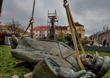 პრაღა საბჭოთა მარშალ კონევს ჩამოართმევს საპატიო მოქალაქეობას