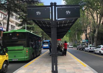 ჭავჭავაძის გამზირზე ასაკოვან კაცს ავტობუსი დაეჯახა