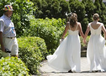 შოტლანდიის ეკლესიამ ერთი და იმავე სქესის წყვილების ქორწინება დაუშვა