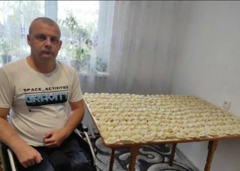 შშმ პირი ჯარისკაცებს კვირაში 1000 ვარენიკს უმზადებს და უგზავნის – უკრაინა