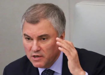 ქვეყნების ლიდერები, რომლებიც უკრაინას სამხედრო იარაღით ამარაგებენ, ომის დამნაშავეები არიან – ვოლოდინი