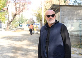 ჩემი თაობიდან ვინც აქციაზე მივიდა, სი*ები და ქვეყნის მტრები ხართ – სამგორის გამგებელი