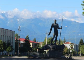 ჩხოროწყუს მერი “იზორიების კლანმა” სცემა? – მედია
