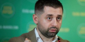 დავით არახამია: რუსული კომპანიები სანქციებისთვის გვერდის ასავლელად ქართულ ორგანიზაციებს იყენებენ – მოვუწოდებ ვაშინგტონს, მიიღოს ზომები