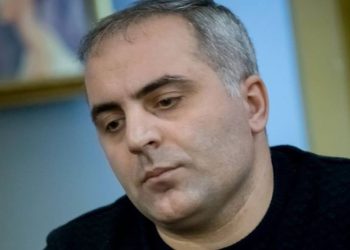 „ვისაც ე.წ. პრეზიდენტის გამოსვლამ იმედი გაგიცრუვათ, გირჩევთ არასდროს ამ არარაობისგან კარგს არაფერს ელოდოთ“ – ბაჩანა შენგელია