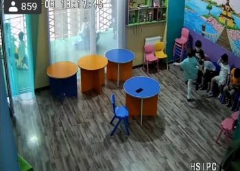 “გთხოვთ მომაქციოთ ყურადღება, ბაღში ჩემს შვილს ასე სასტიკად სცემენ” – (ვიდეო)