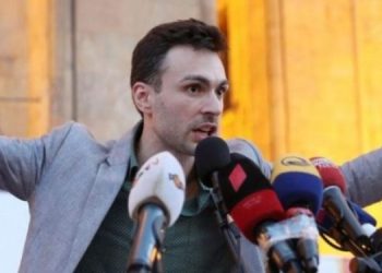 „16-ის აქცია 17-ში მისაღებ გადაწყვეტილებას ვერ შეცვლის, ხოლო 20-ის აქციას შეუძლია 17-ში მიღებული გადაწყვეტილებაც შეცვალოს“ – დიღმელაშვილი