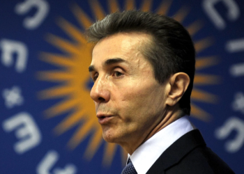 „რა სცენარზეც ვსაუბრობ, გარკვეულწილად, საფრთხის შემცველია და არეულობაზეც წავა ივანიშვილი“