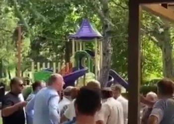 ყვარელში “ლელოს” ლიდერებს მოქალაქეთა ჯგუფი დაუპირისპირდა – (ვიდეო)