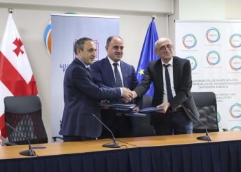სემეკს, საჯარო აუდიტის ინსტიტუტსა და ენერგეტიკის სასწავლო ცენტრს შორის მემორანდუმი გაფორმდა