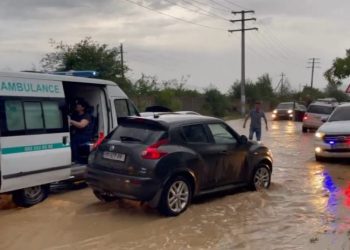 საგურამოსთან  ორი საცხოვრებელი სახლია დატბორილი